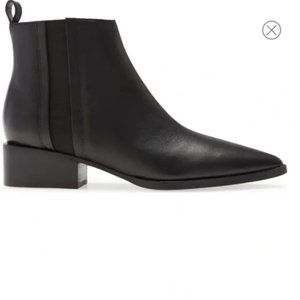 Marc Fisher LTD Vivica Bootie 7.5 black